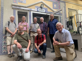 Männerkreis Erlenstegen auf Tour durch Gostenhof